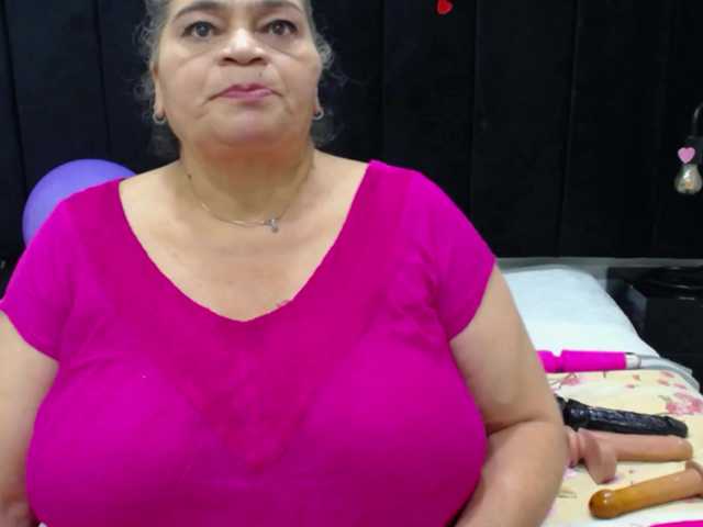 VickyBoobss's BongaCams show and profile