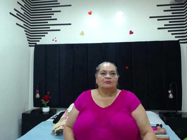 VickyBoobss's BongaCams show and profile