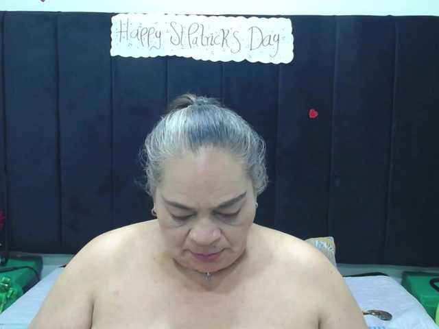 VickyBoobss's BongaCams show and profile