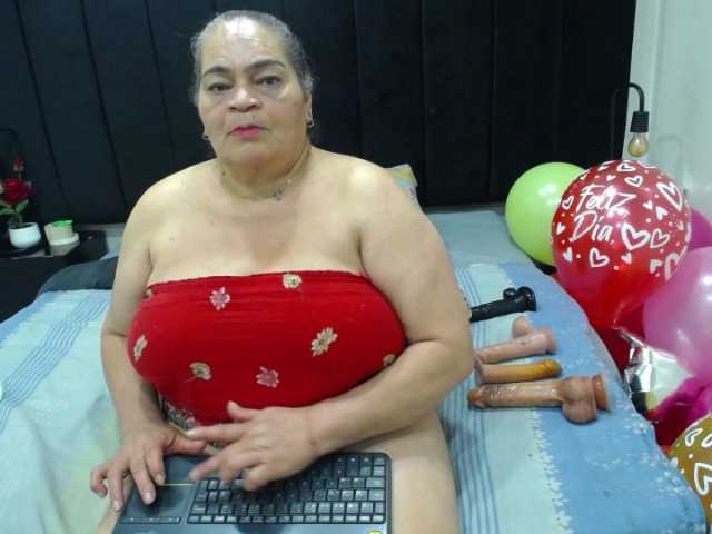 VickyBoobss's BongaCams show and profile