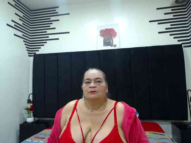 QueenMatturex webcam