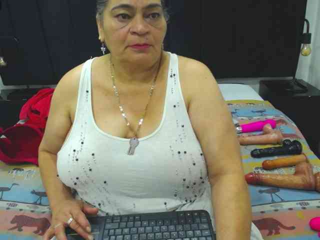 VickyBoobss VickyBoobss