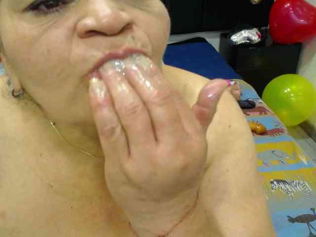 QueenMatturex webcam