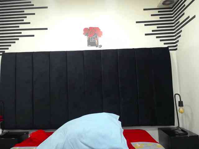 QueenMatturex webcam