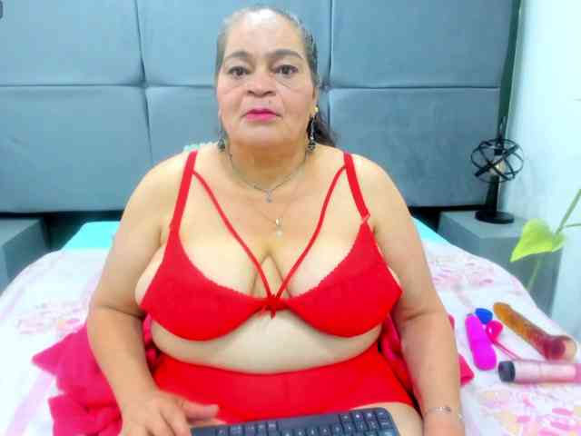VickyBoobss Live Webcam on BongaCams