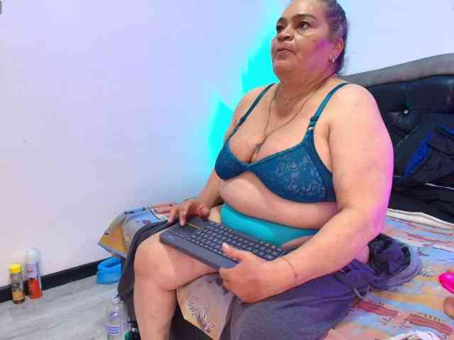 VickyBoobss Live Webcam on BongaCams