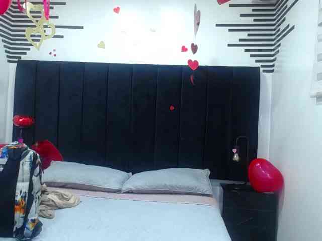 QueenMatturex webcam