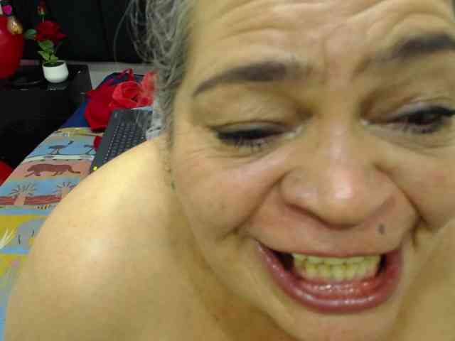 QueenMatturex webcam