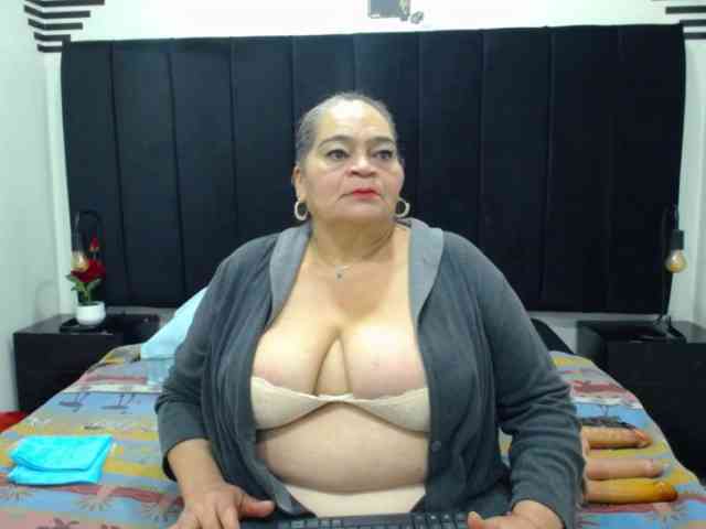 VickyBoobss VickyBoobss