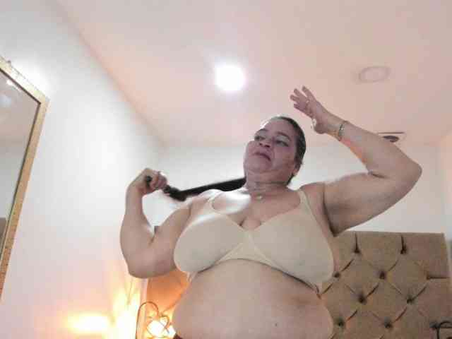 QueenMatturex webcam