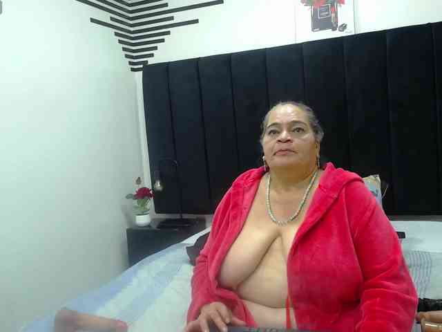 VickyBoobss VickyBoobss