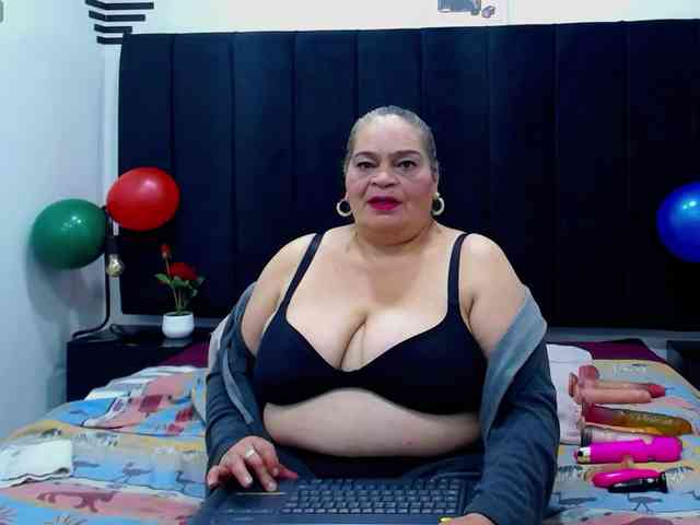 VickyBoobss Live Webcam on BongaCams