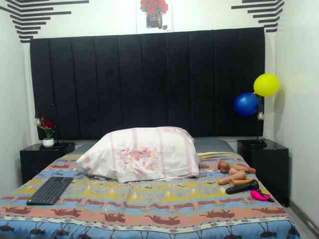 QueenMatturex webcam