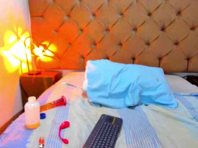 VickyBoobss Live Webcam on BongaCams