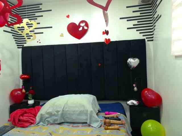 QueenMatturex webcam