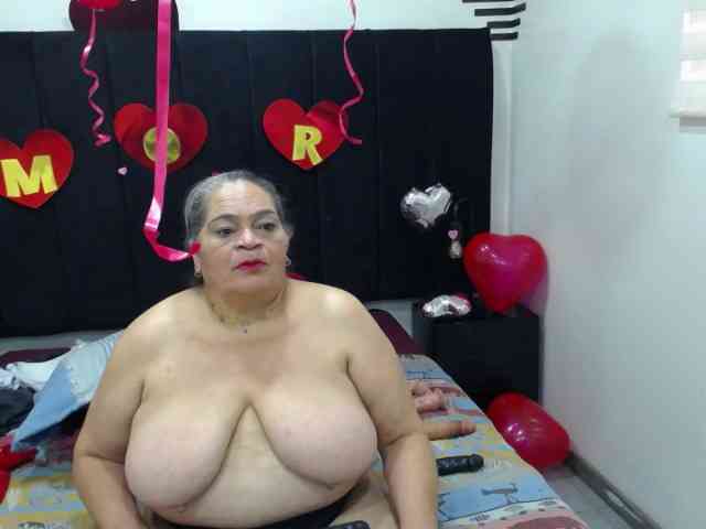 QueenMatturex webcam