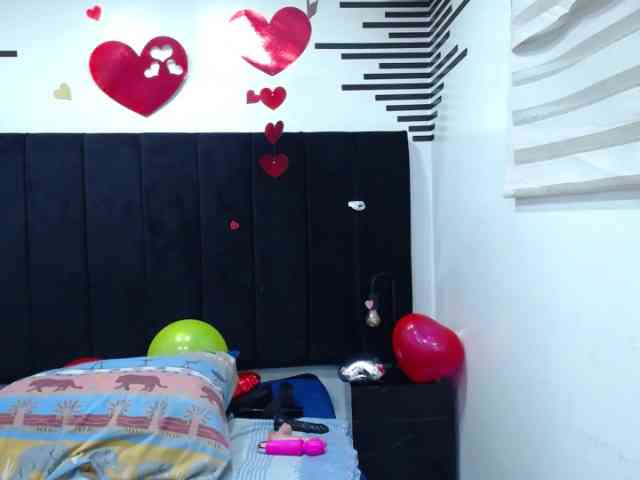 QueenMatturex webcam