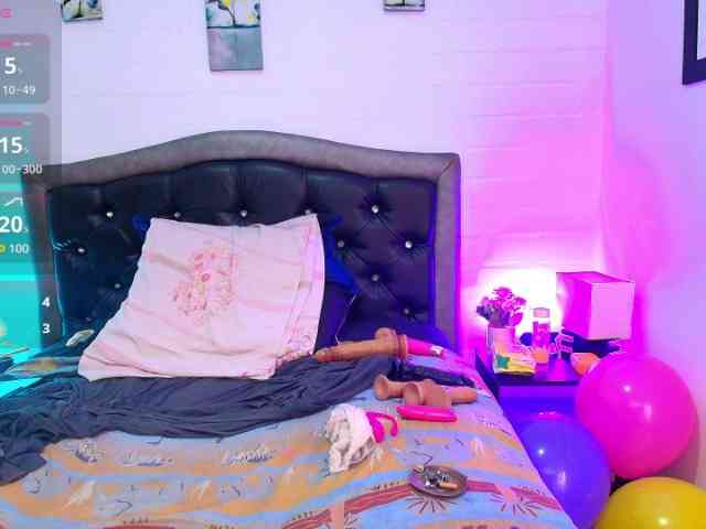 QueenMatturex webcam