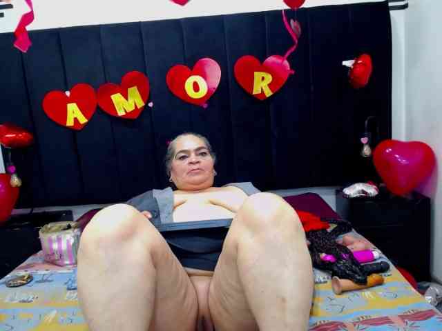 QueenMatturex webcam