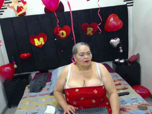 QueenMatturex webcam