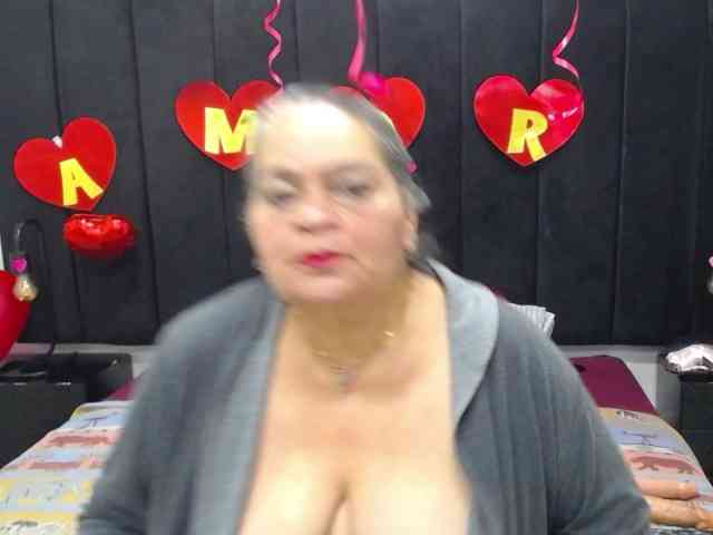 VickyBoobss