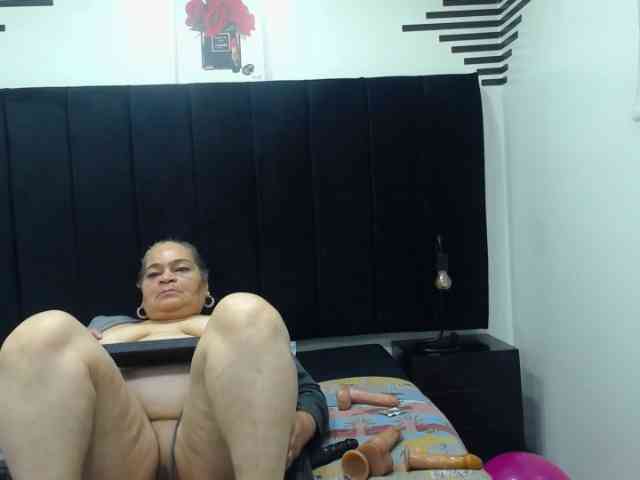 QueenMatturex webcam