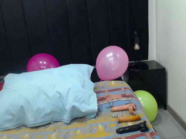 QueenMatturex webcam