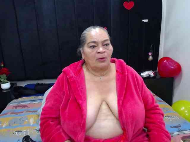 VickyBoobss VickyBoobss