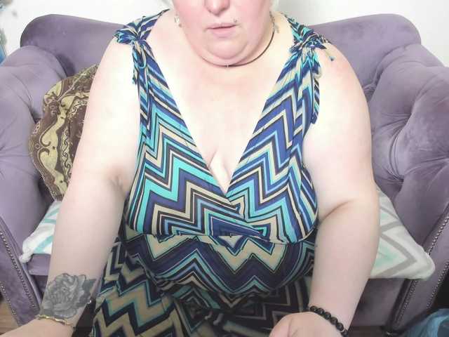 fashiona's BongaCams show and profile