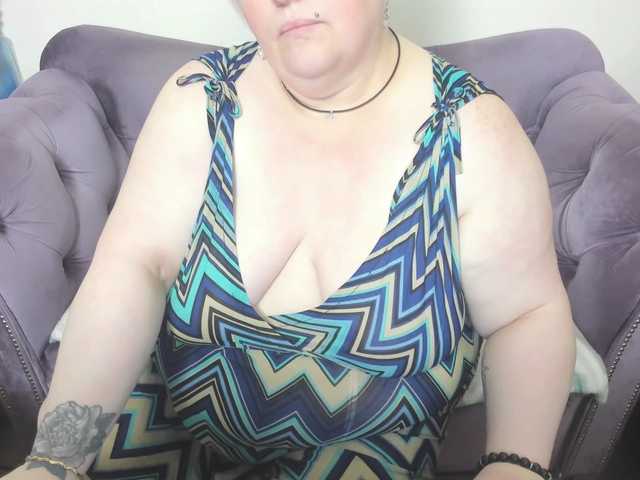 fashiona's BongaCams show and profile