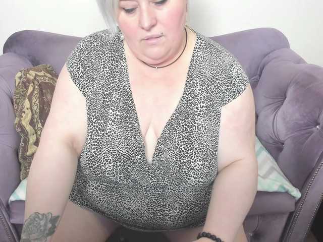 fashiona's BongaCams show and profile