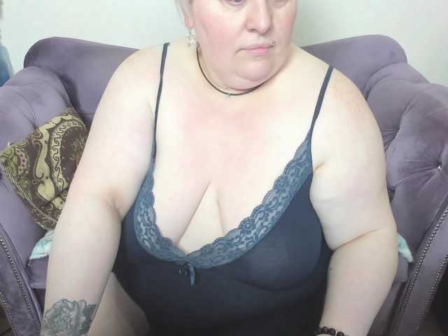 fashiona's BongaCams show and profile