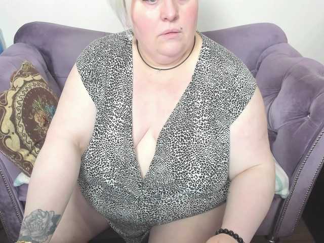 fashiona's BongaCams show and profile