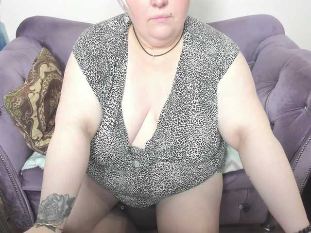 fashiona's BongaCams show and profile