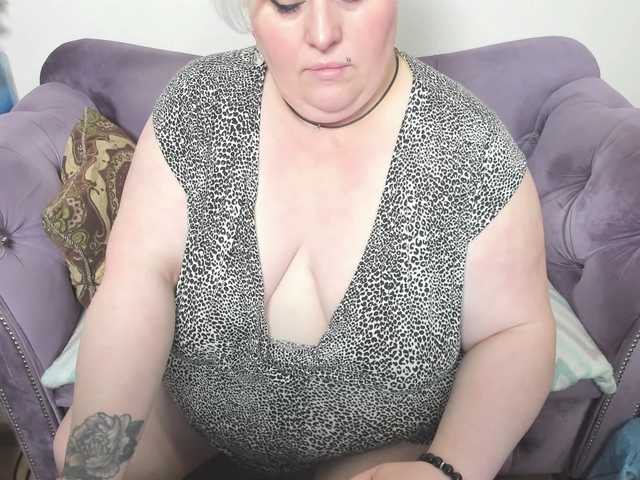 fashiona's BongaCams show and profile