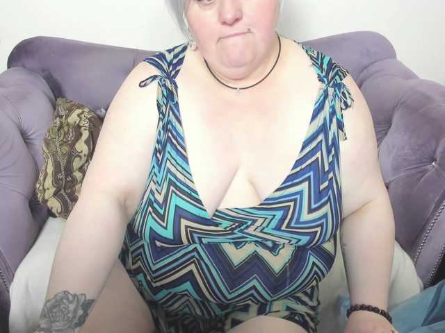 fashiona's BongaCams show and profile