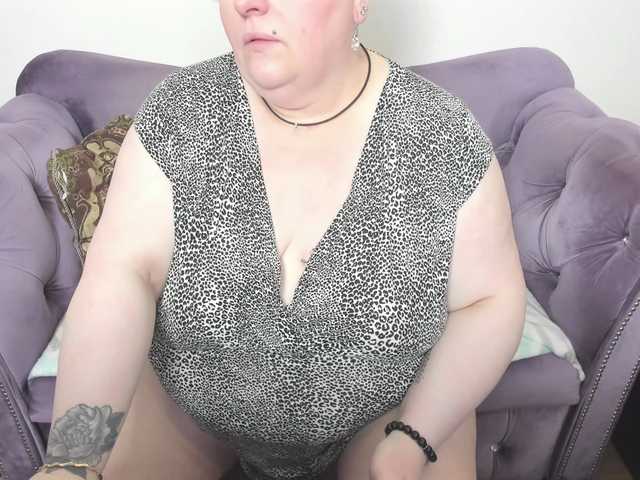 fashiona's BongaCams show and profile