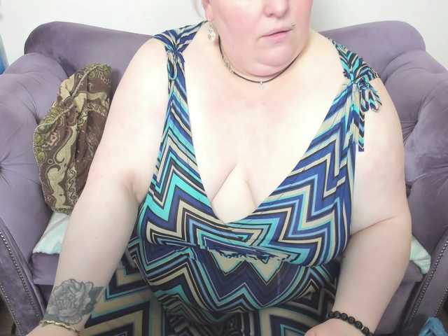 fashiona's BongaCams show and profile