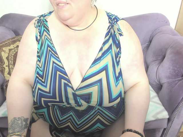 fashiona from BongaCams is Freechat