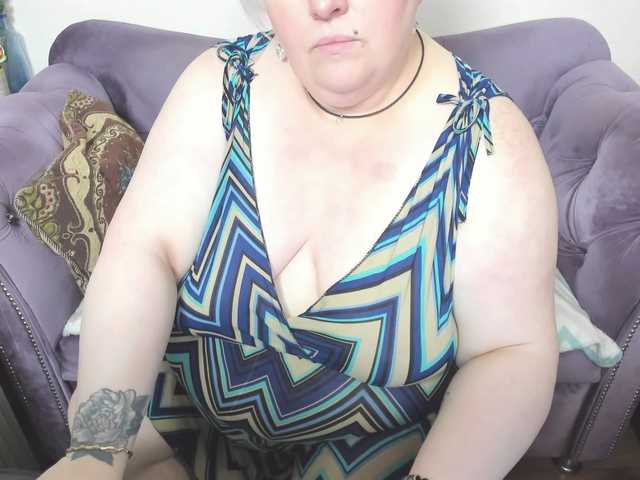 fashiona's BongaCams show and profile