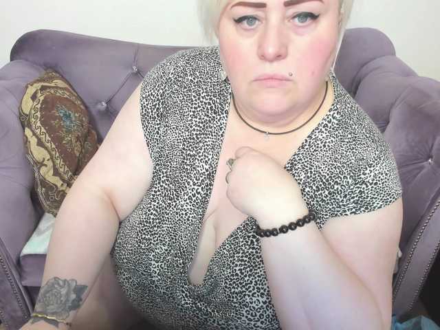 fashiona's BongaCams show and profile