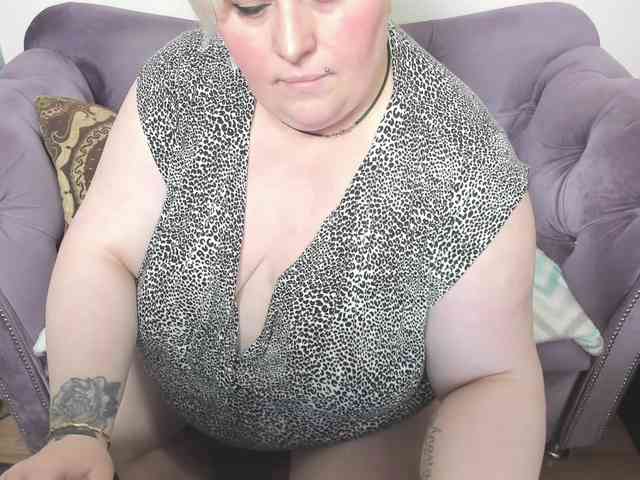 fashiona Live Webcam on BongaCams