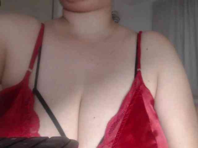 naturalmoommy webcam