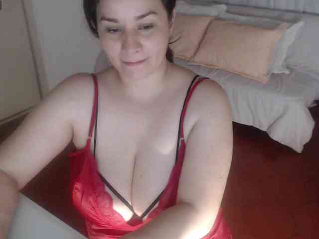 naturalmoommy webcam