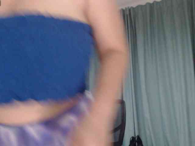 naturalmoommy webcam