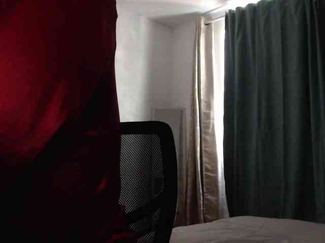 naturalmoommy webcam