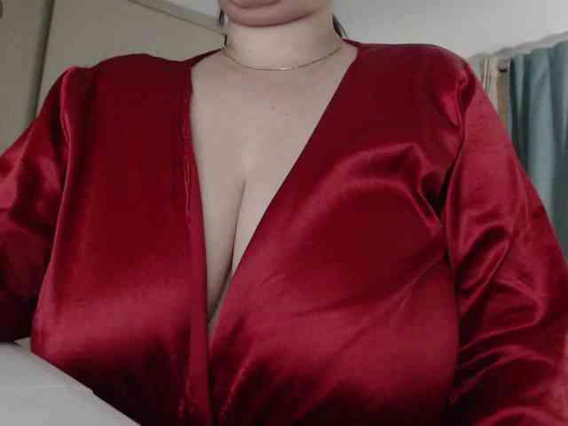 naturalmoommy webcam