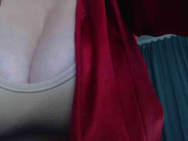 naturalmoommy webcam