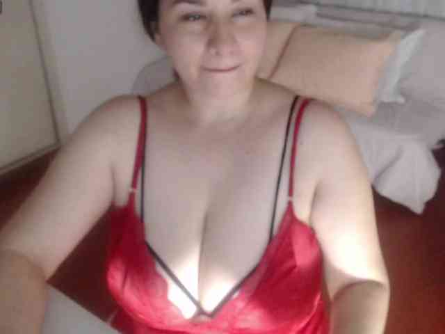 naturalmoommy webcam