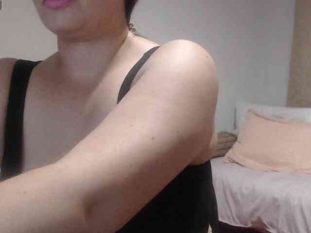 naturalmoommy webcam
